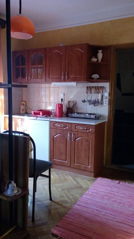 Alpesi Vendeghaz Hotel Oroshaza Phòng bức ảnh